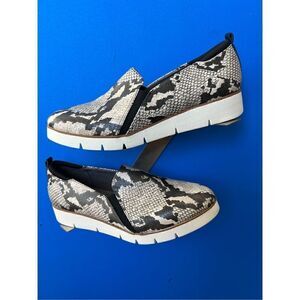 DR. SCHOLLS Snakeskin Print Be Free Energy Women’s Slip On Shoes Size 10